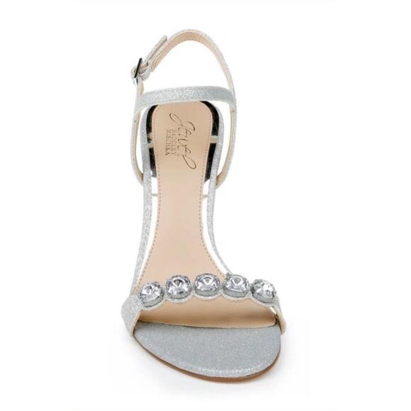 NWT Badgley Mischka Jewel Leilani Silver Block Heels, Women's 8 (GG) - Picture 2 of 11
